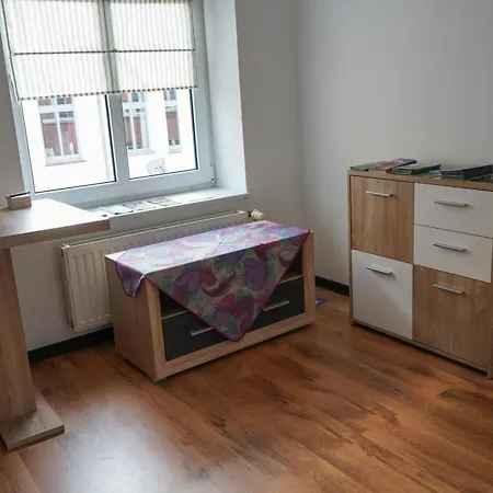 Schweriner Schelfe 公寓 什未林