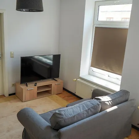 Schweriner Schelfe Apartment *